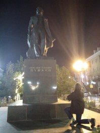19 Frente a Pushkin